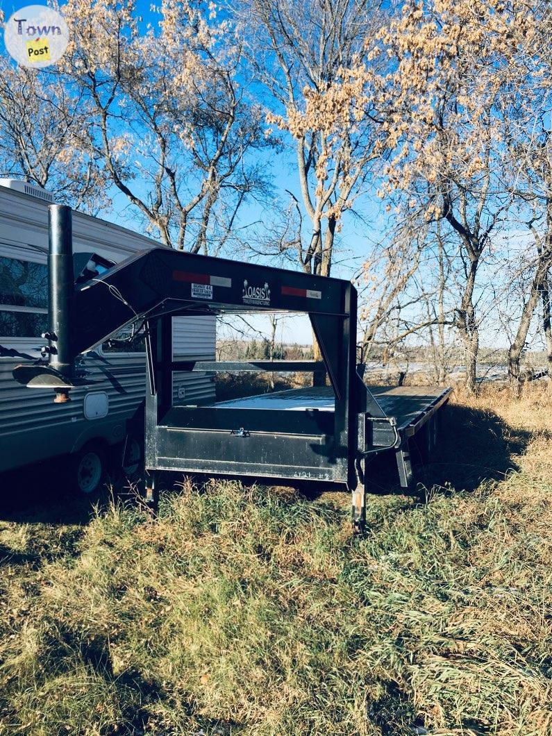 Photo of 18 foot flat deck trailer 