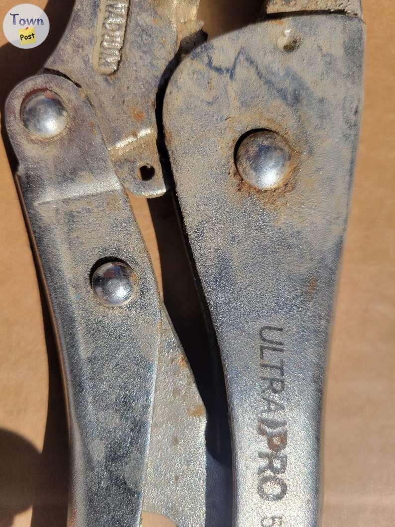 Photo of UltraPro Locking Pliers