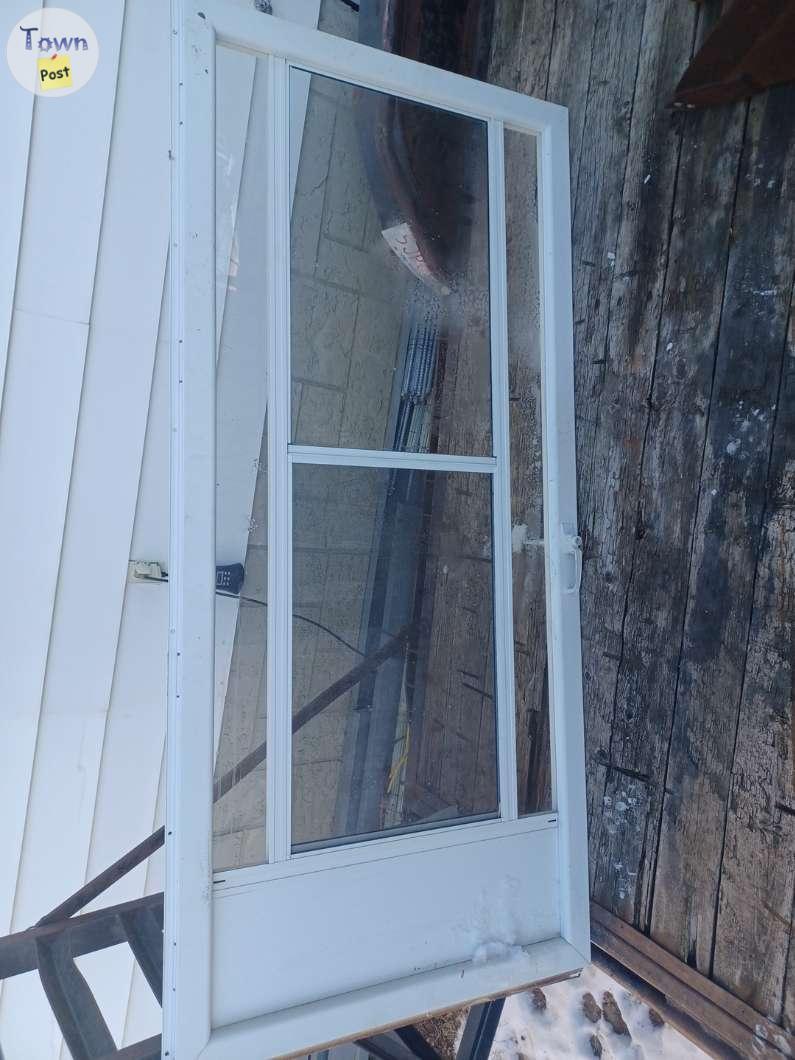 Photo of 36x80 screen door