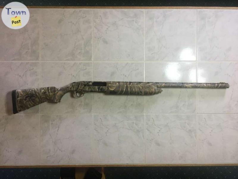 Photo of Mossberg 935 Magnum Duck Commander 