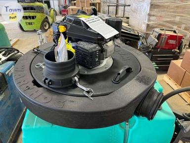 Photo of Warthog 6'' Floating Pump with Auxiliary Fuel Ring - 1