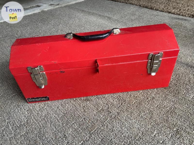 Photo of Medium Size Tool Box