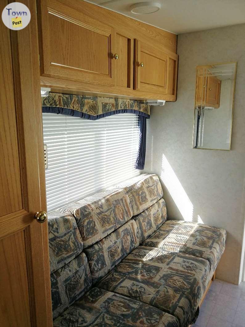 Photo of 2002 TRAVELAIRE 5th Wheel Trailer by Rustler