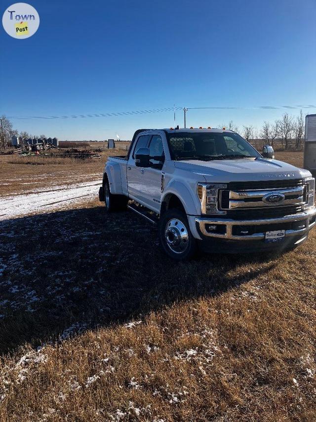 Photo of Ford F450 