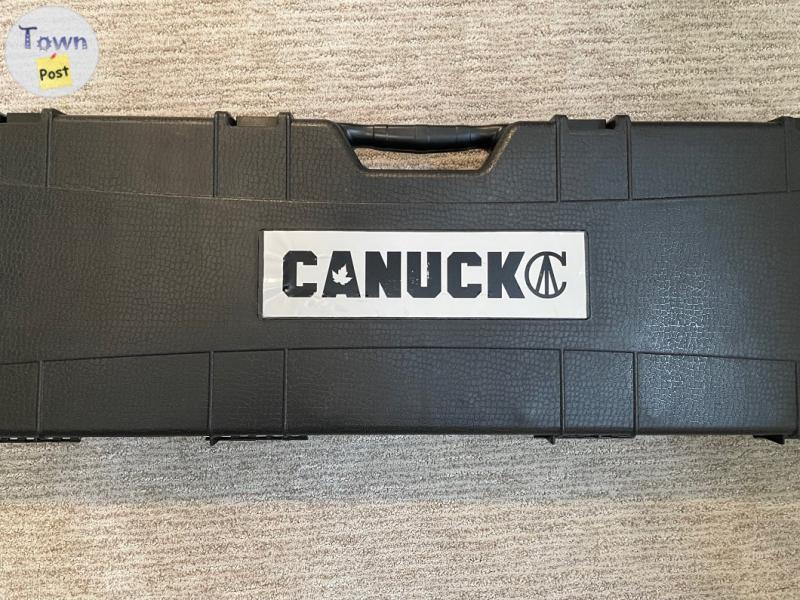 Photo of Canuck Spectre 12 Guage Semi Auto Bullpup