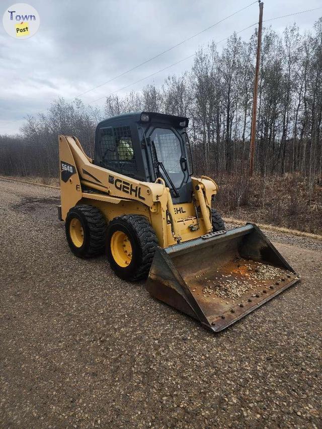 Photo of 2006 Gehl 5640E NA Skidsteer - Excellent Condition - No GST