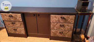 Photo of Dresser with 6 drawers  - 1