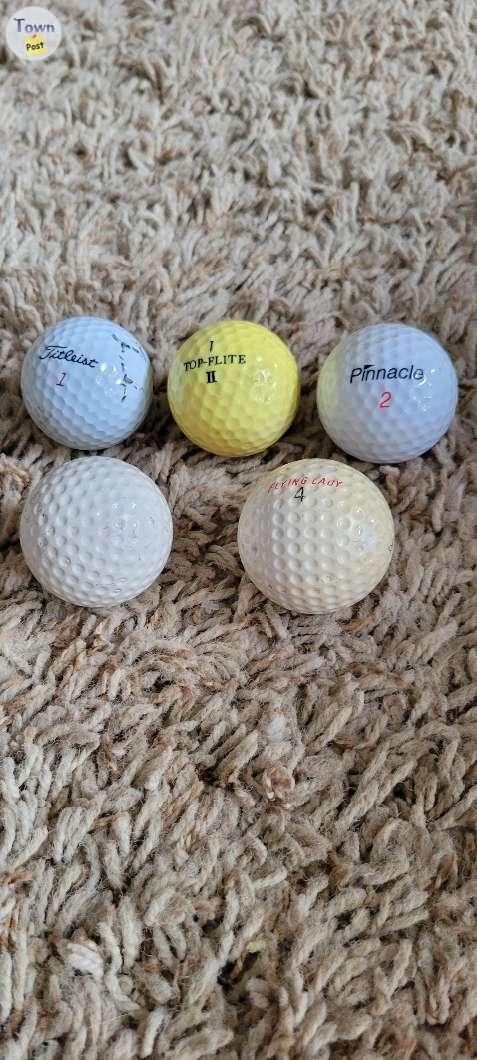 Photo of Golf balls