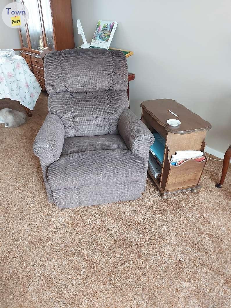 Photo of Recliner