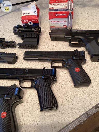 Photo of Set of pellet pistols - 2