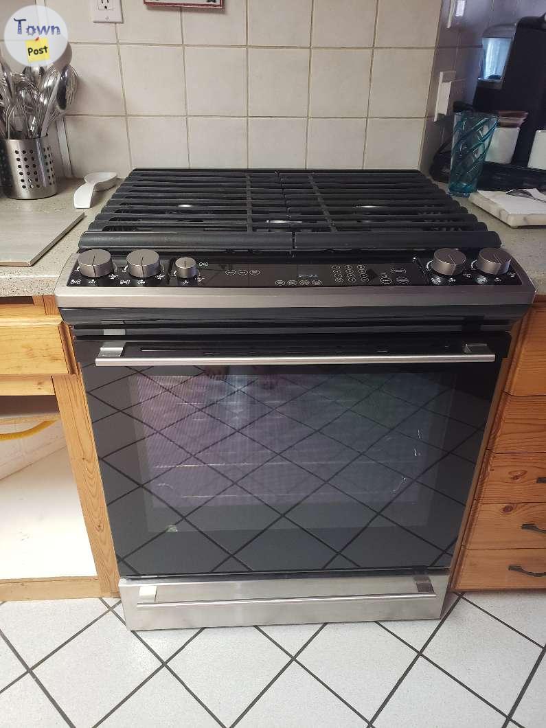 Photo of 30"  5 Burner Gas Range