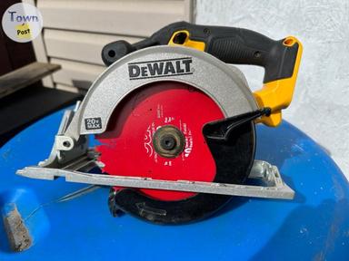 Photo of Dewalt Circular Saw - 2