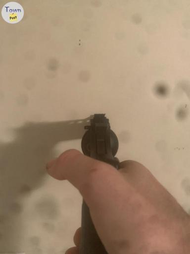 Photo of Crossman revolver pellet/steel BB gun  - 2