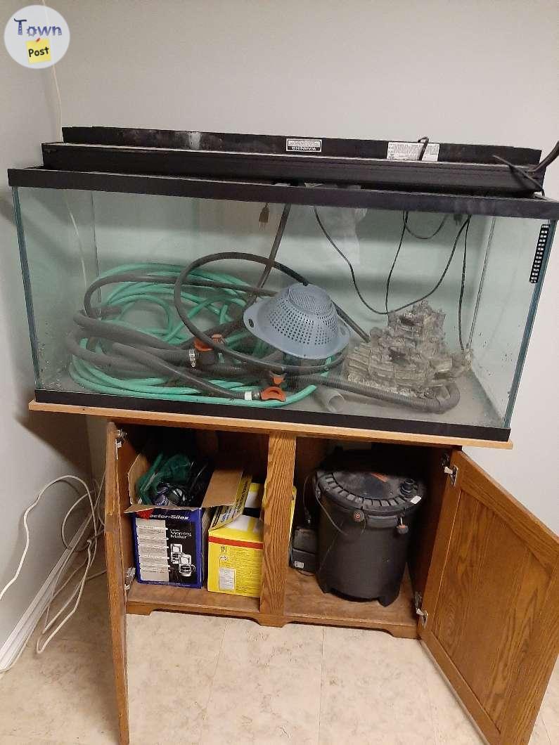 Photo of 90 Gallon Fish tank plus accessories ( shown in photo)