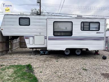 Photo of 1999 Wildwood 5th Wheel Trailer  - 2