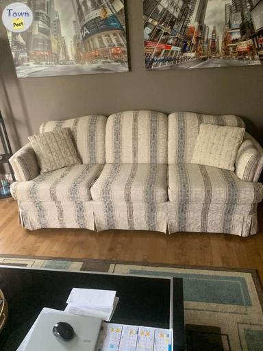 Photo of sofa & chair mint condition - 1