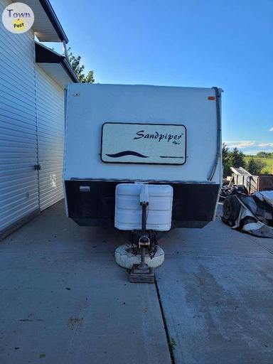 Photo of 2000 Sandpiper 30GT Holiday Trailer - 2