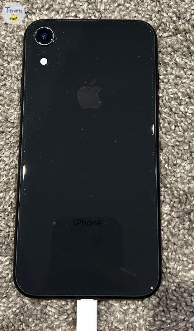 Photo of iPhone XR 64gb Black (unlocked)