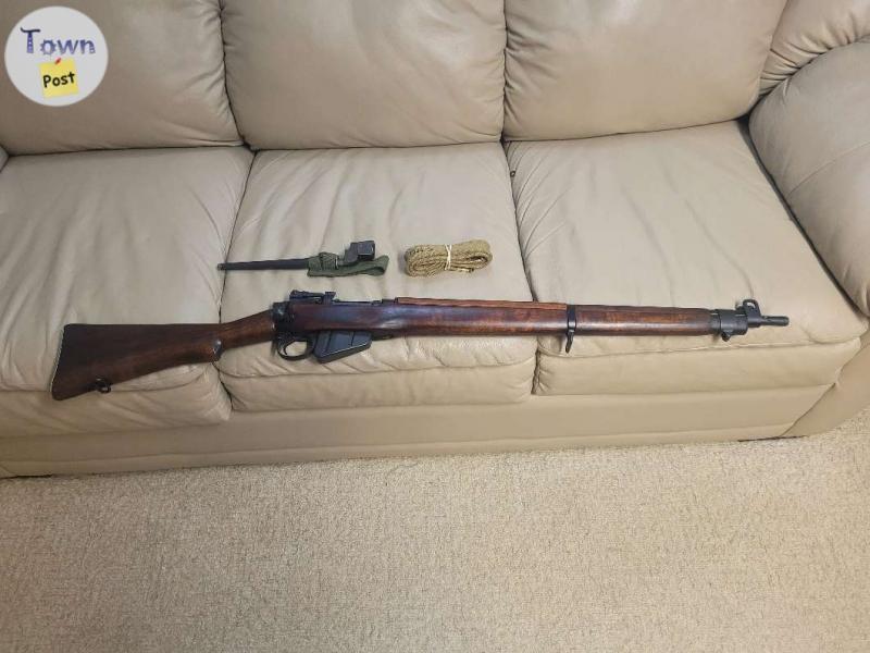 Photo of Lee Enfield #4 Mk1 full wood