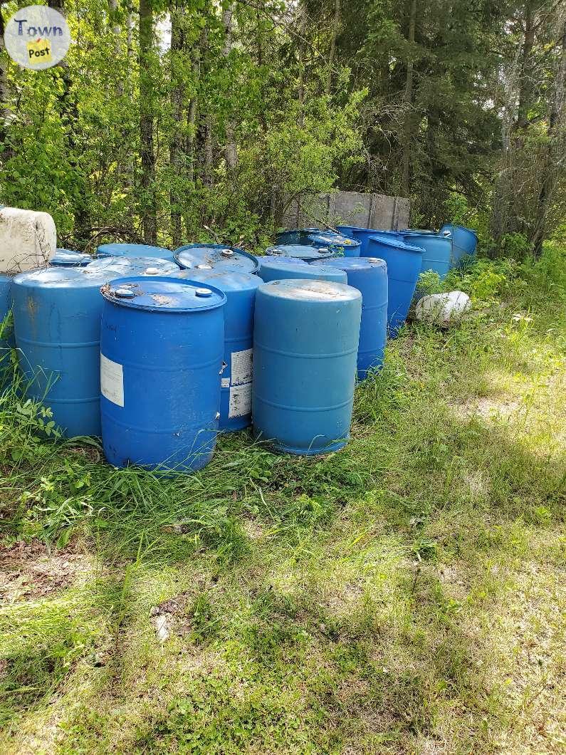 Photo of 45 gallon drums 