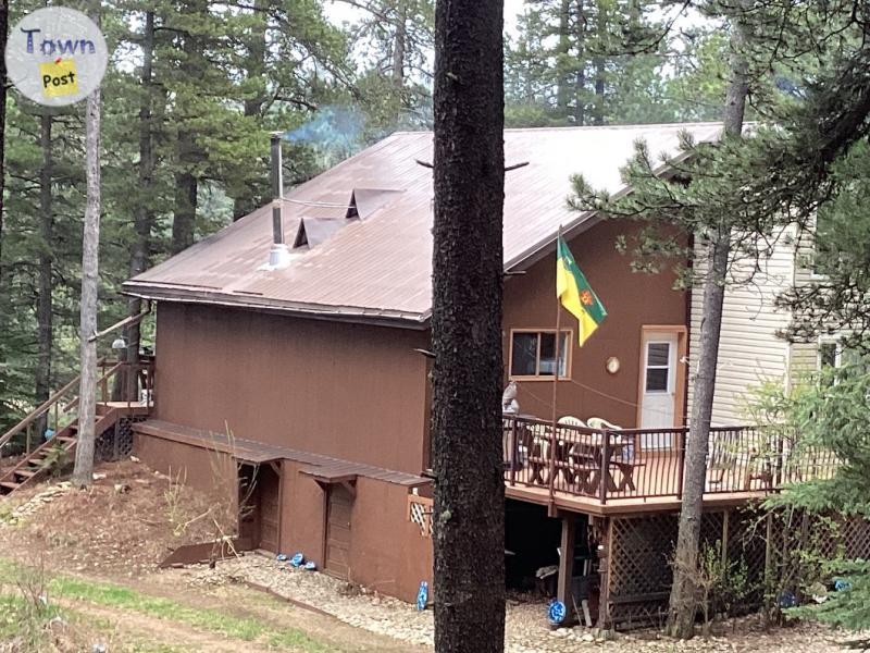 Photo of Cabin at Cypress Hills Provincial Park, Saskatchewan 