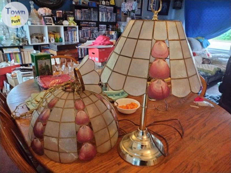 Photo of Vintage matching lamp and chandelier set 