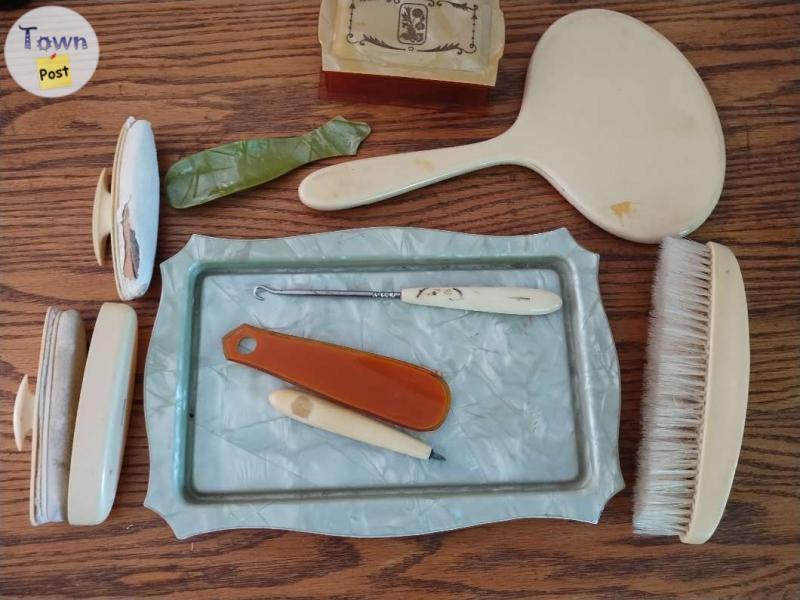 Photo of Vintage mismatched vanity set 