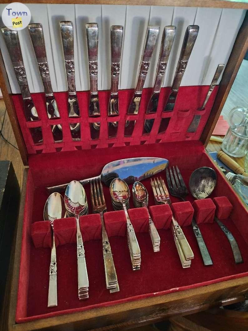 Photo of 1948 Morning Star by Community flatware 