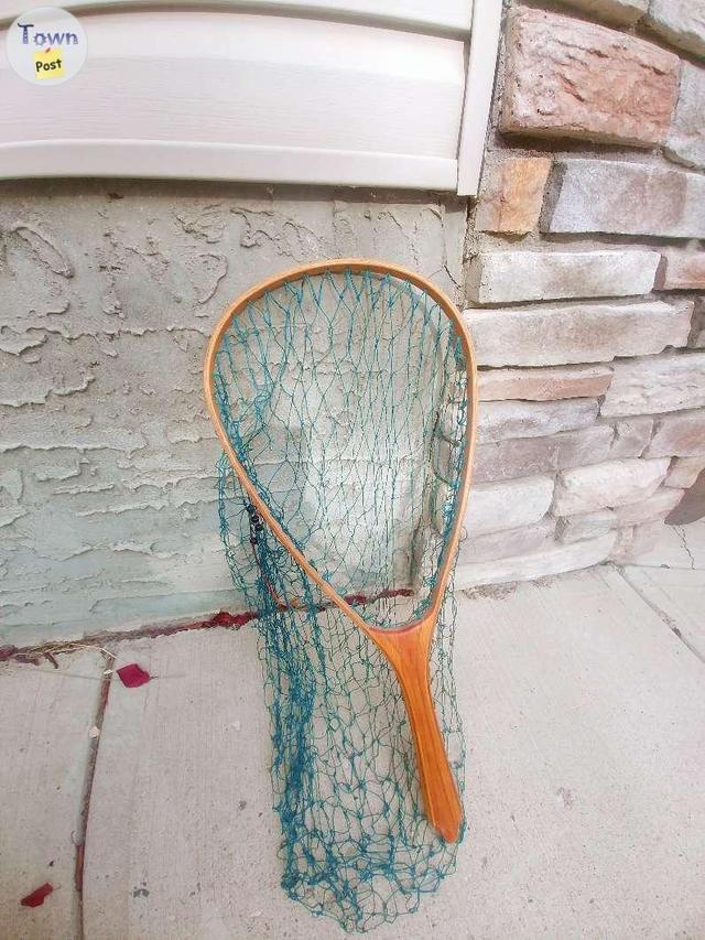 Photo of Handmade Laminated Wooden Fishing Net