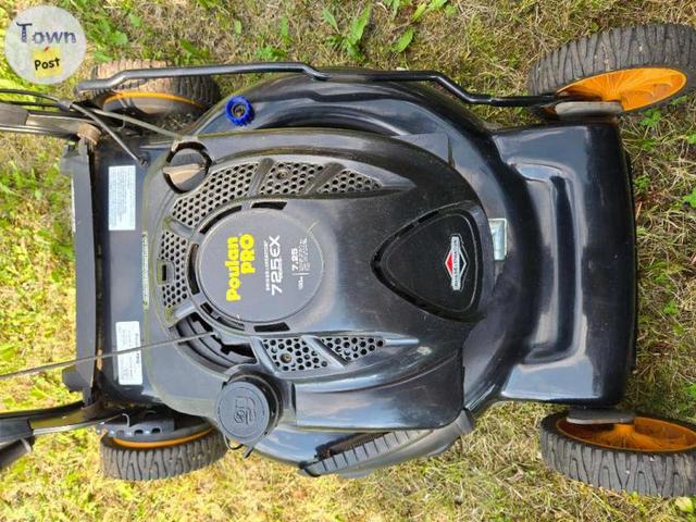 Photo of Self-Propelled Lawn Mower Poulan Pro 725EX