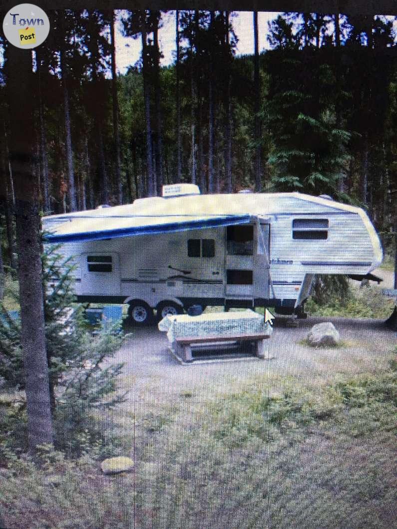 Photo of 2006 Dutchmen Fifth Wheel 26ft