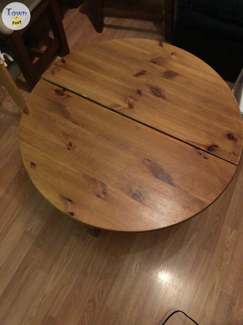 Photo of Coffee/ end tables 