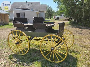 Photo of Horse drawn utility wagon - 2