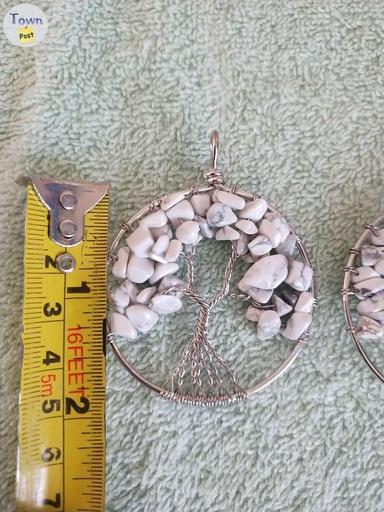 Photo of Set of 2 Tree of life Chakra stone chips pendants - 2