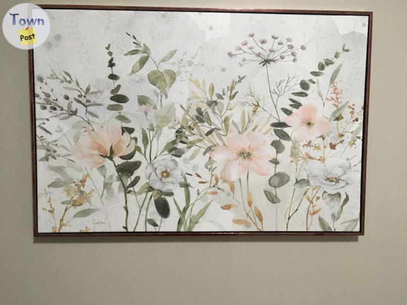 Photo of Flowers painting in frame