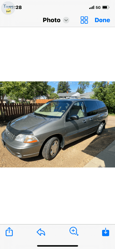 Photo of 2003 Ford Windstar van - 2