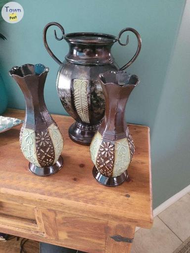 Photo of Vases - 2