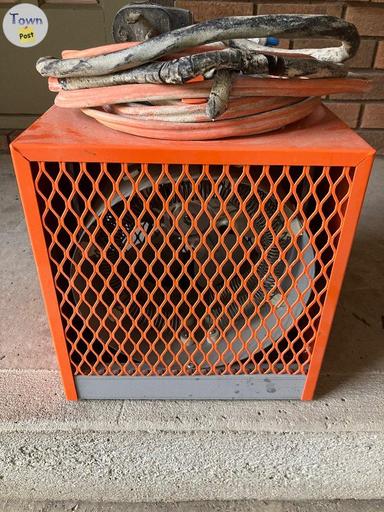 Photo of UNIWATT Construction Heater - 1