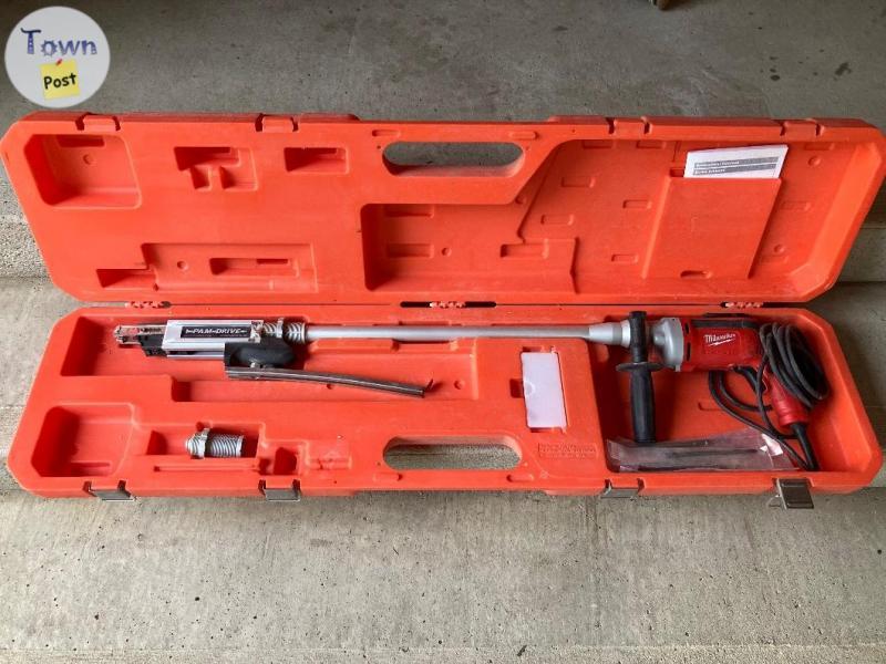 Photo of PAM DRIVE Stand Up Autofeed Sheathing Gun 