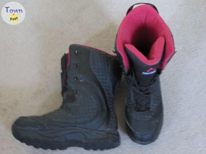 Photo of LINED HUNTING BOOTS