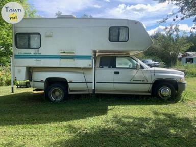 Photo of Truck and camper - 2