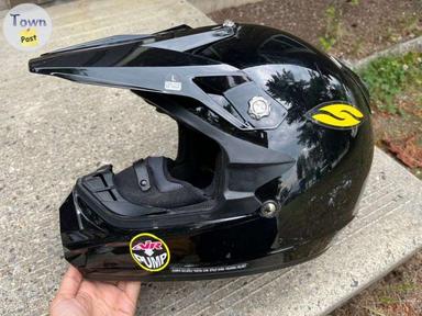 Photo of Skidoo snowmobile helmet - 2