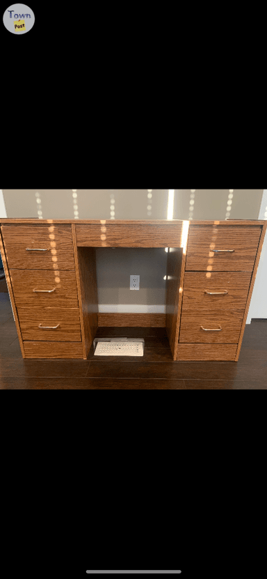 Photo of Desk for sale - 1