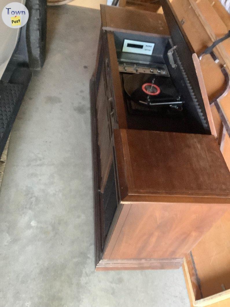 Photo of Stereo/ record player/ radio