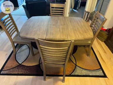 Photo of Kitchen table and four chairs  - 2