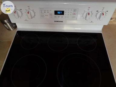 Photo of Kitchen Stove - 2