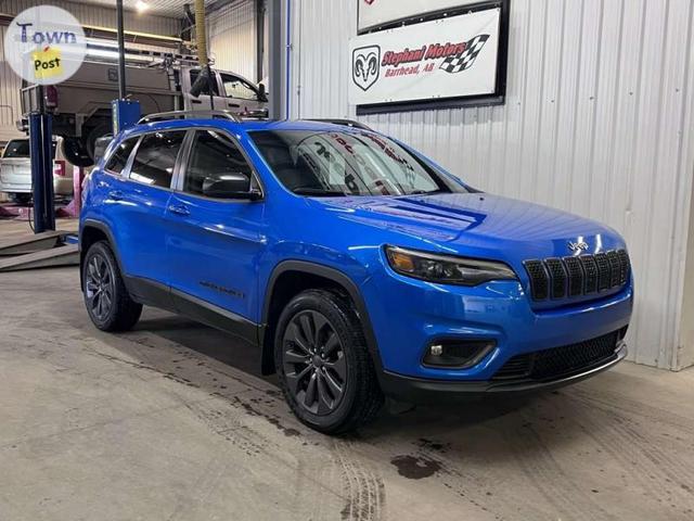 Photo of 2021 Jeep Cherokee 80th Anniversary Edition