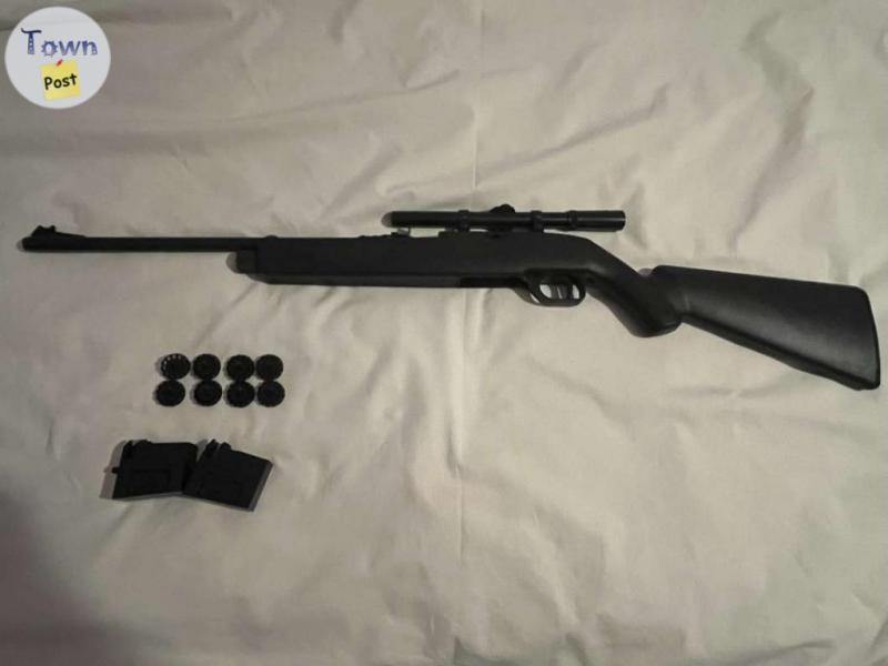 Photo of Crosman 1077 .177 495fps pellet gun WITH SCOPE