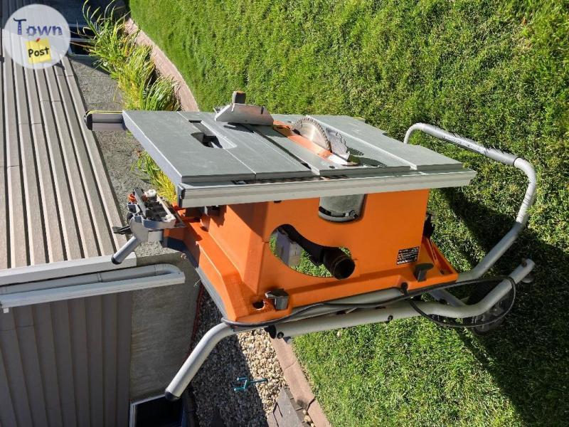 Photo of Ridgid 10in Table Saw