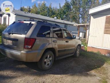 Photo of 2005 Jeep Grand Cherokee Laredo 3.7 - 2